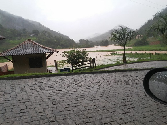 Alerta de perigo de enchente em Rio Preto é feita agora à tarde ao prefeito  Inácio Ferreira